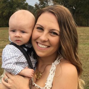 Meet your Posher, Whitney